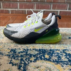 Nike Mens/Womens Sneakers - White, Black, and Yellow